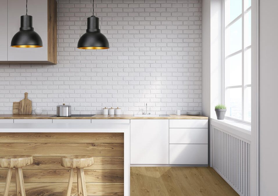 Promotion en cours sur les parquets stratifiés chez BigMat Nérac – Déstockage dans la limite des stocks disponibles.